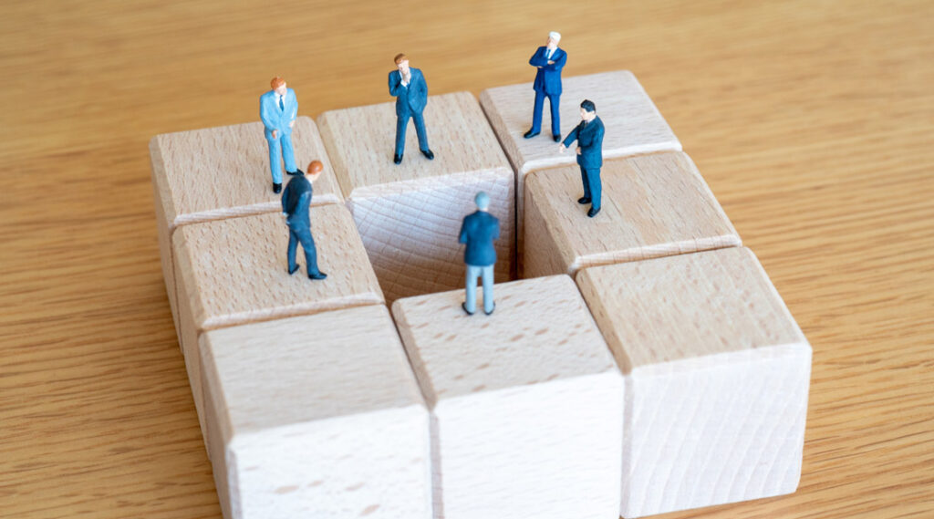 【初心者必見】初めてのホームページ制作会社選びで注意すべき落とし穴5選