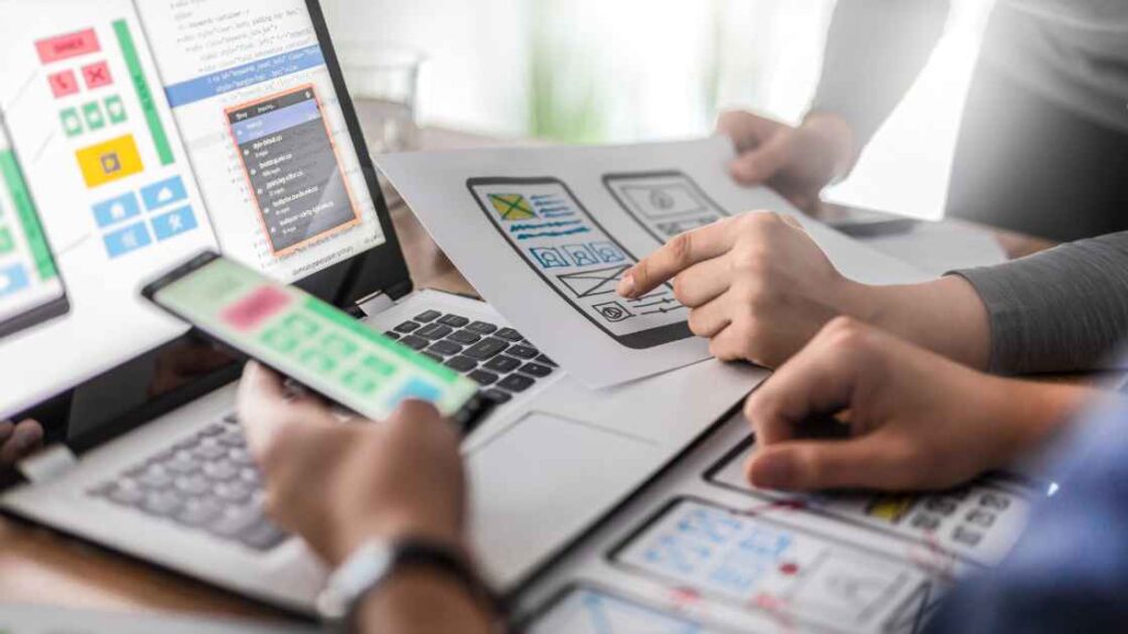 ホームページ放置を防ぐ運用方法とメンテナンスの頻度